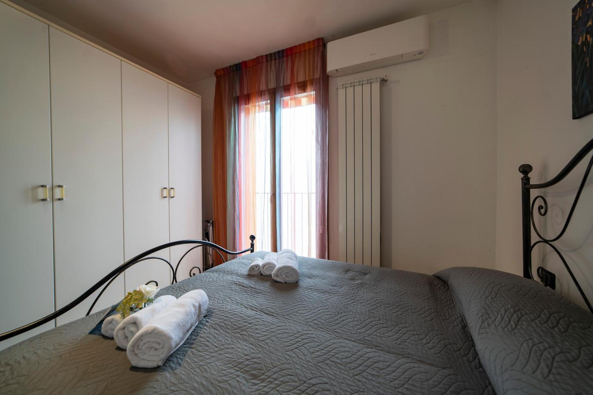 In Suite Lake 3 Pilzone Buitenkant foto